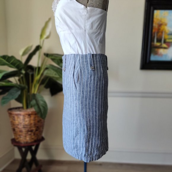 J. Crew Dresses & Skirts - J.Crew Linen Chambray Skirt Vertical Stripe size 12 Petite